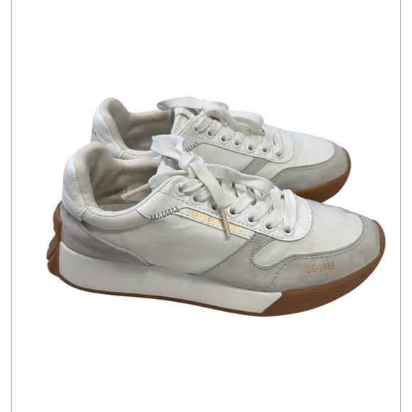 Shoes - Sam Edelman Layla Sneakers Size 7M